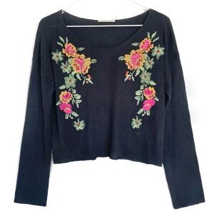 MUSTARD SEED URBAN OUTFITTERS Cross Stitch Embroidery Needlepoint Knit Sweater